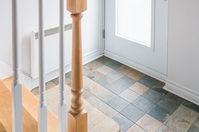 Quartier latin and south-central  3 b. $100/day. Apartment for rent in Quartier latin and south-central