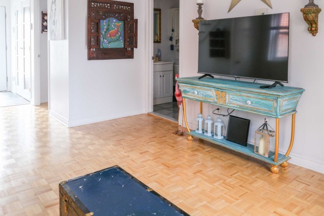 Quartier latin and south-central  3 b. $100/day. Apartment for rent in Quartier latin and south-central