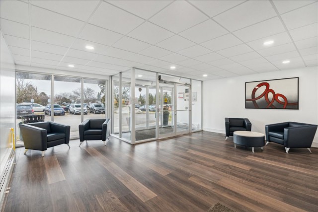 Appartement 2 1/2 London 1 450 $/mois. Appartement à louer London