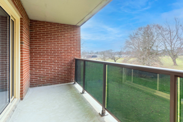 London Apartment 1 b. $1,395/month. Apartment for rent in London