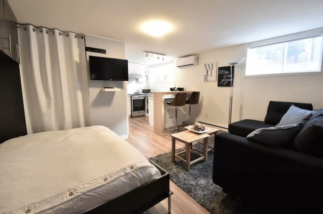 Longueuil  1 b. $47/day. Apartment for rent in Longueuil