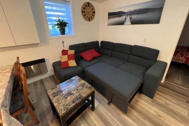 Ahuntsic and Cartierville  1 b. $60/day. Apartment for rent in Ahuntsic and Cartierville