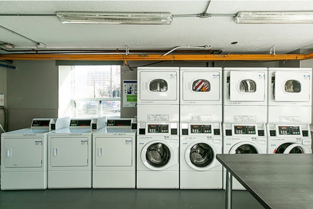 Edmonton Apartment Studio $1,090/month. Apartment for rent in Edmonton