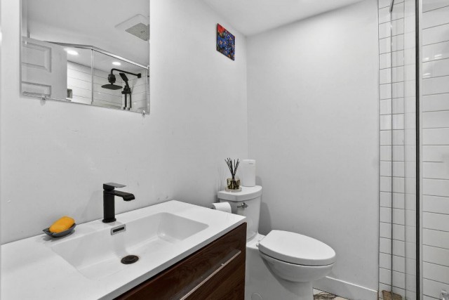 Outremont  1 b. $45/day. Apartment for rent in Outremont