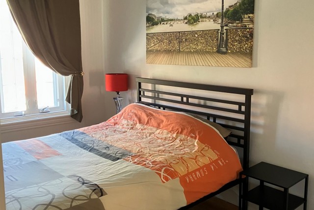 Quartier latin and south-central  2 b. $90/day. Apartment for rent in Quartier latin and south-central