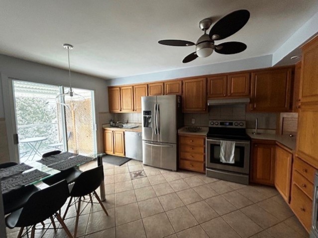  2 1/2 Nouveau-Rosemont et Mercier 68 $/jour. Appartement à louer Nouveau-Rosemont et Mercier