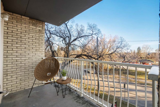 Calgary Apartment 1 b. $1,295/month. Apartment for rent in Calgary