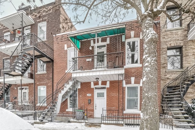 Ville-Emard and Cote-St-Paul  2 b. $76/day. Apartment for rent in Ville-Emard and Cote-St-Paul