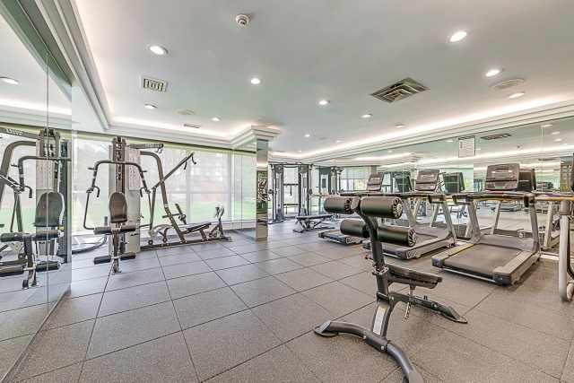 Appartement 2 1/2 Mississauga 2 095 $/mois. Appartement à louer Mississauga