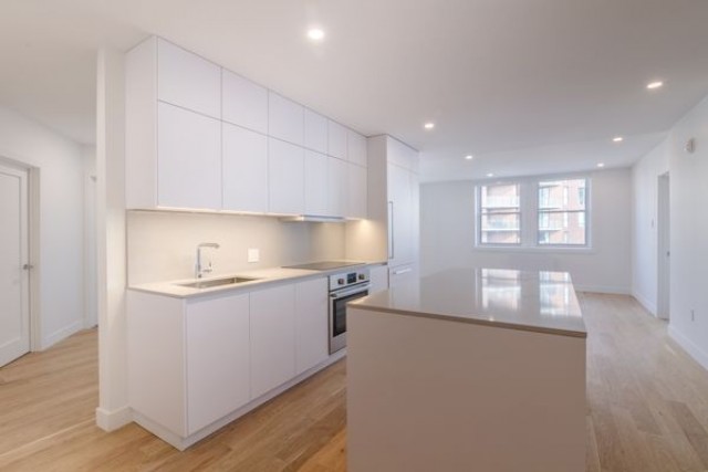 Notre-Dame-de-Grace Apartment 3 b. $2,485/month. Apartment for rent in Notre-Dame-de-Grace