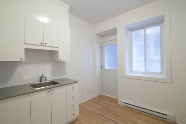 Appartement 4 1/2 Côte-des-Neiges 1 445 $/mois. Appartement à louer Côte-des-Neiges