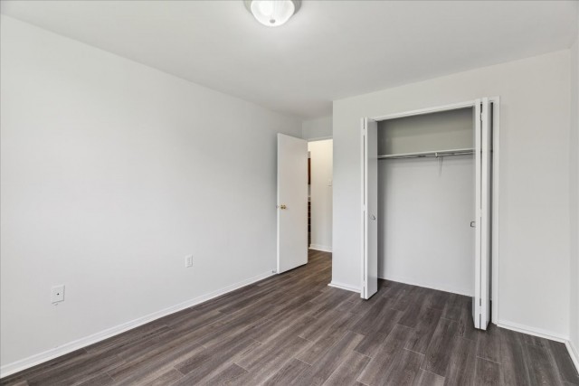 Appartement 5 1/2 London 2 200 $/mois. Appartement à louer London