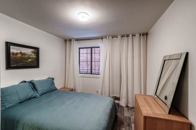 Ahuntsic and Cartierville  2 b. $90/day. Apartment for rent in Ahuntsic and Cartierville