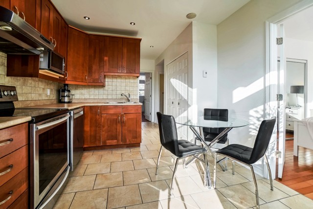  4 1/2 Ville-&Eacute;mard et Côte-Saint-Paul 80 $/jour. Appartement à louer Ville-&Eacute;mard et Côte-Saint-Paul