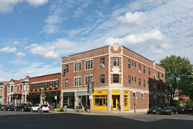 Westmount Apartment 2 b. $2,195/month. Apartment for rent in Westmount