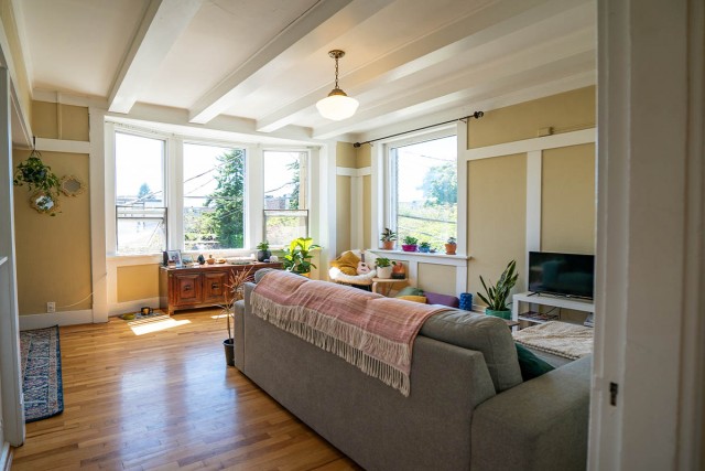 Appartement 4 1/2 Victoria 2 425 $/mois. Appartement à louer Victoria