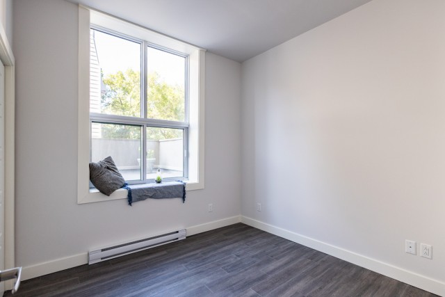 Plateau Mont-Royal Apartment 2 b. $1,985/month. Apartment for rent in Plateau Mont-Royal