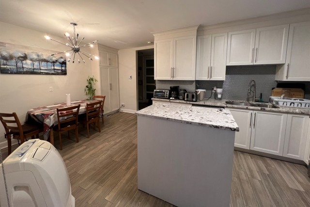 Ahuntsic and Cartierville  2 b. $84/day. Apartment for rent in Ahuntsic and Cartierville