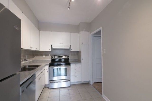 Appartement 4 1/2 Côte-des-Neiges 2 345 $/mois. Appartement à louer Côte-des-Neiges