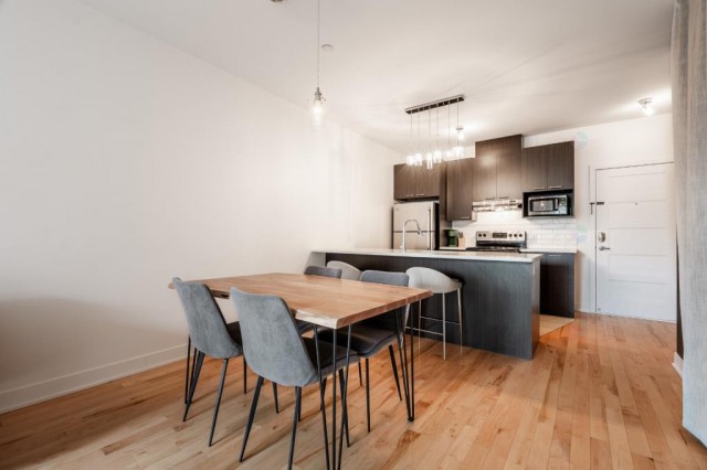  2 1/2 Villeray 59 $/jour. Appartement à louer Villeray