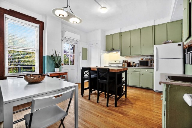  5 1/2 Villeray 92 $/jour. Appartement à louer Villeray