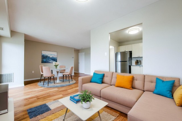 Appartement 4 1/2 London 1 799 $/mois. Appartement à louer London