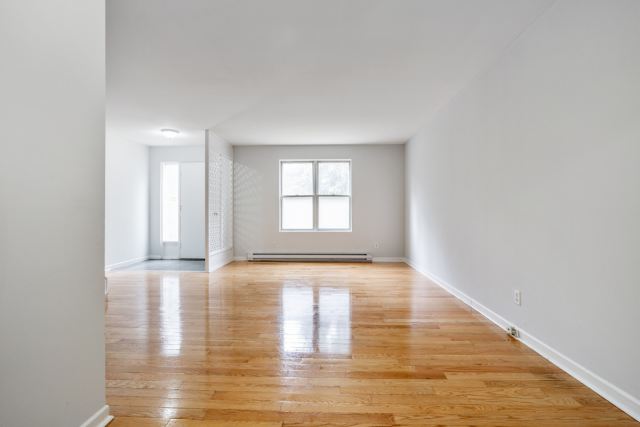 Mississauga Apartment 3 b. $3,025/month. Apartment for rent in Mississauga