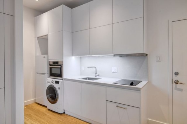 Downtown - Montreal Apartment Studio $1,345/month. Apartment for rent in Downtown - Montreal