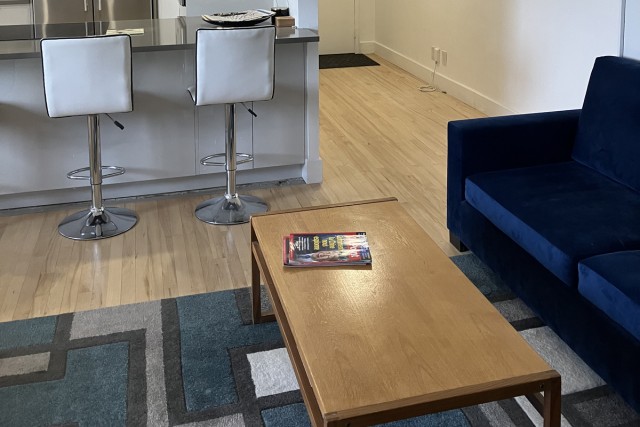 Cote-des-Neiges  2 b. $80/day. Apartment for rent in Cote-des-Neiges