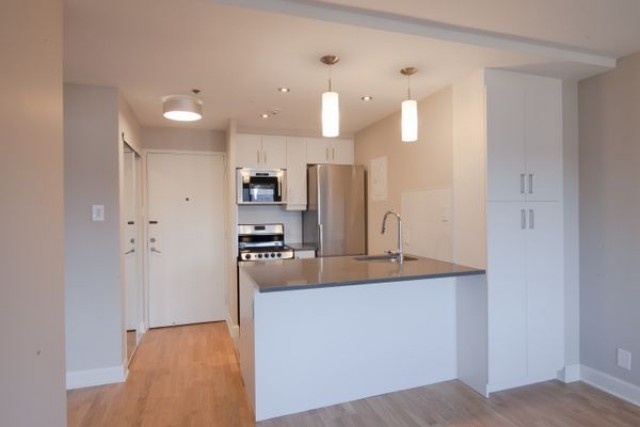 Downtown - Montreal Apartment 1 b. $1,795/month. Apartment for rent in Downtown - Montreal