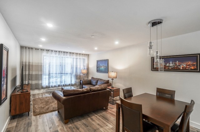 Ahuntsic and Cartierville  2 b. $90/day. Apartment for rent in Ahuntsic and Cartierville