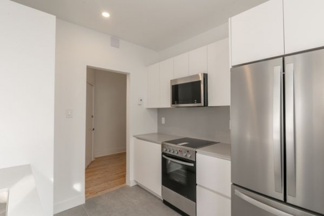 Cote-des-Neiges Apartment 2 b. $1,865/month. Apartment for rent in Cote-des-Neiges