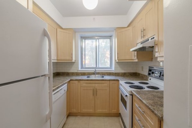 Appartement 4 1/2 Ville-Mont-Royal 2 495 $/mois. Appartement à louer Ville-Mont-Royal