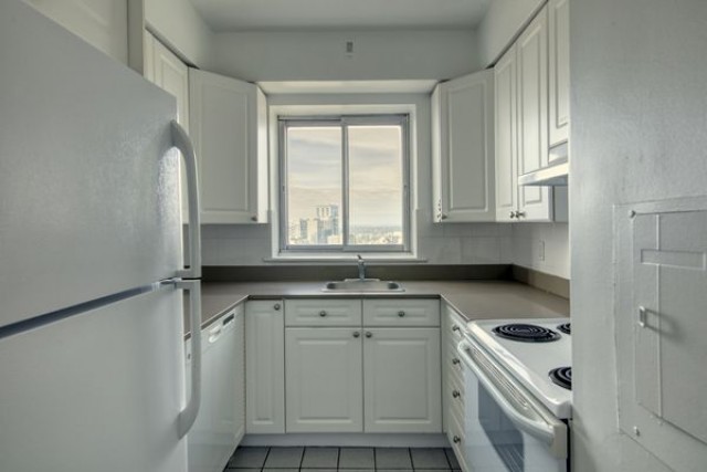 Downtown - Montreal Apartment 2 b. $2,495/month. Apartment for rent in Downtown - Montreal