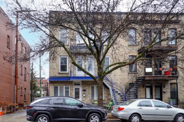  2 1/2 Plateau Mont-Royal 53 $/jour. Appartement à louer Plateau Mont-Royal
