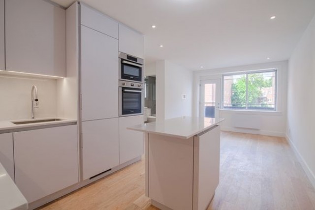 Notre-Dame-de-Grace Apartment 2 b. $1,695/month. Apartment for rent in Notre-Dame-de-Grace