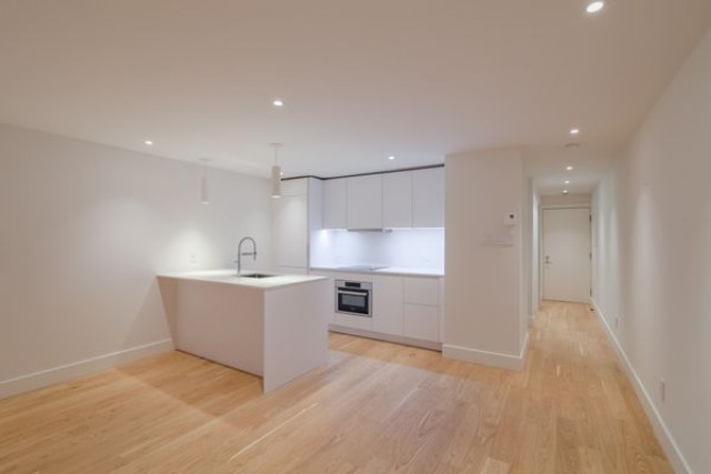 Notre-Dame-de-Grace Apartment Studio $1,245/month. Apartment for rent in Notre-Dame-de-Grace