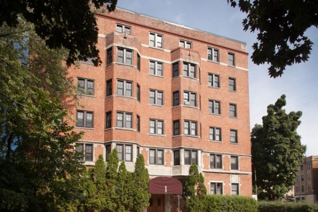 Westmount Apartment Studio $1,395/month. Apartment for rent in Westmount