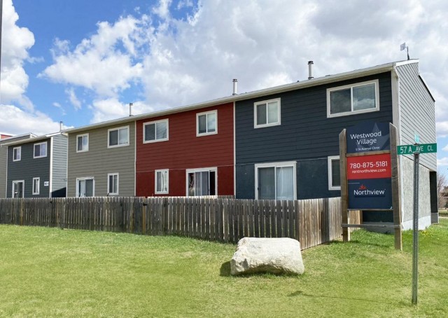 Appartement 5 1/2 Lloydminster 1 550 $/mois. Appartement à louer Lloydminster
