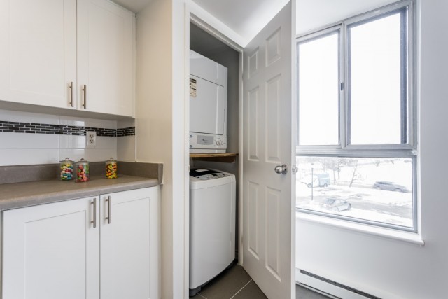 Brampton Apartment 3 b. $2,750/month. Apartment for rent in Brampton