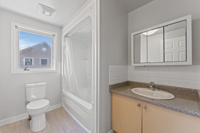 Appartement 5 1/2 Waterloo 2 195 $/mois. Appartement à louer Waterloo