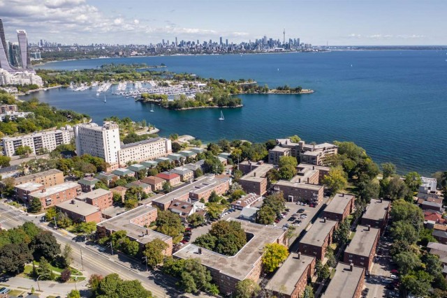 Greater Toronto Area Apartment 1 b. $1,750/month. Apartment for rent in Greater Toronto Area