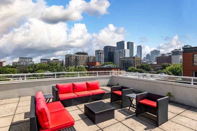 Quartier latin and south-central Apartment 1 b. $1,630/month. Apartment for rent in Quartier latin and south-central