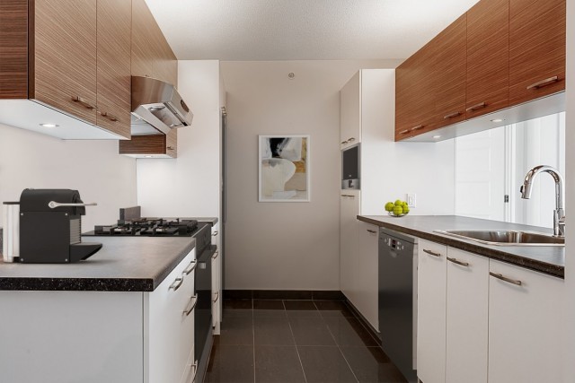 Quebec city Apartment 1-2 b. $1,590/month. Apartment for rent in Quebec city