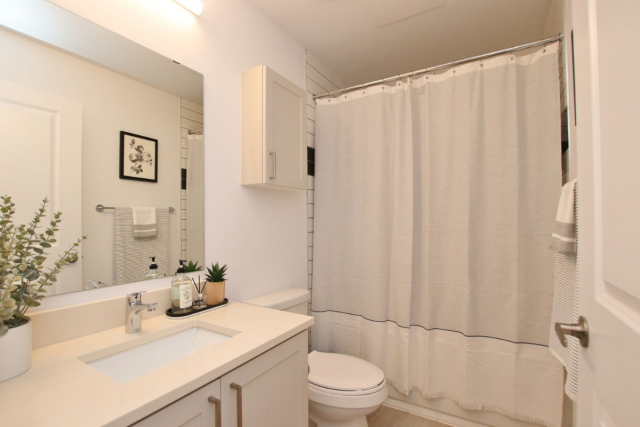 Ottawa Apartment 2 b. $2,295/month. Apartment for rent in Ottawa
