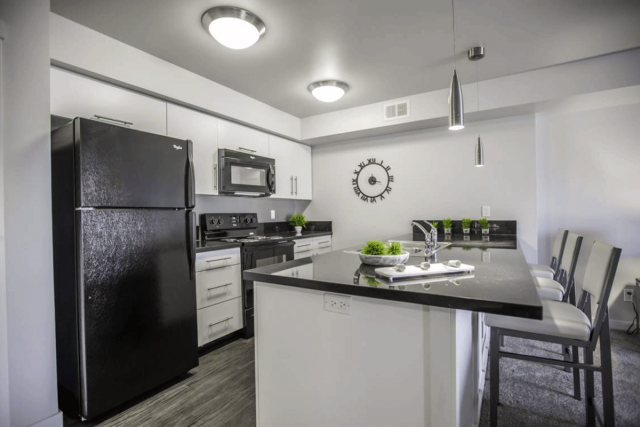 Regina Apartment 2 b. $1,650/month. Apartment for rent in Regina
