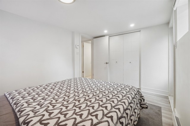  2 1/2 Côte-des-Neiges 58 $/jour. Appartement à louer Côte-des-Neiges