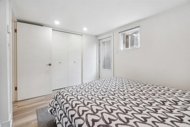  2 1/2 Côte-des-Neiges 58 $/jour. Appartement à louer Côte-des-Neiges