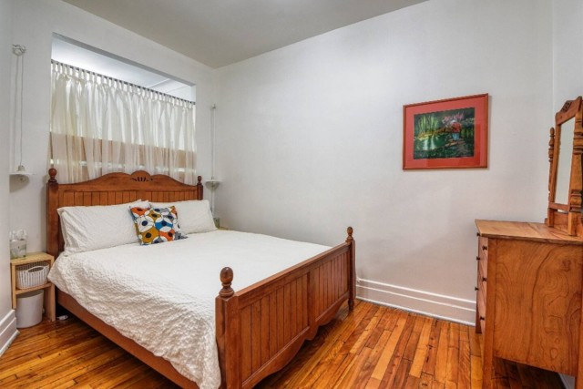 Plateau Mont-Royal  1 b. $64/day. Apartment for rent in Plateau Mont-Royal