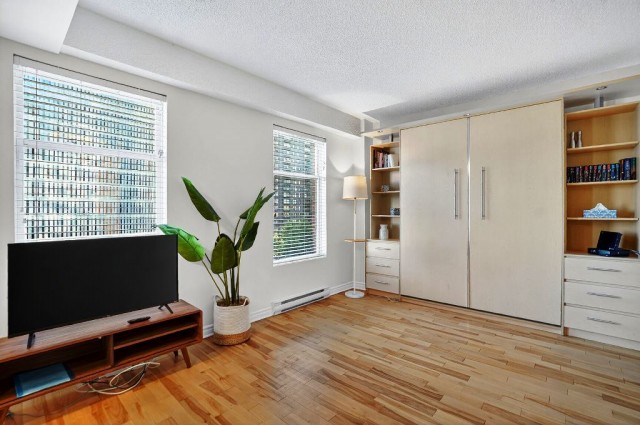  2 1/2 Centre-ville - Montréal 78 $/jour. Appartement à louer Centre-ville - Montréal